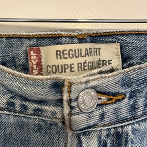 Vintage Levi’s jeans in the iconic 505 cut